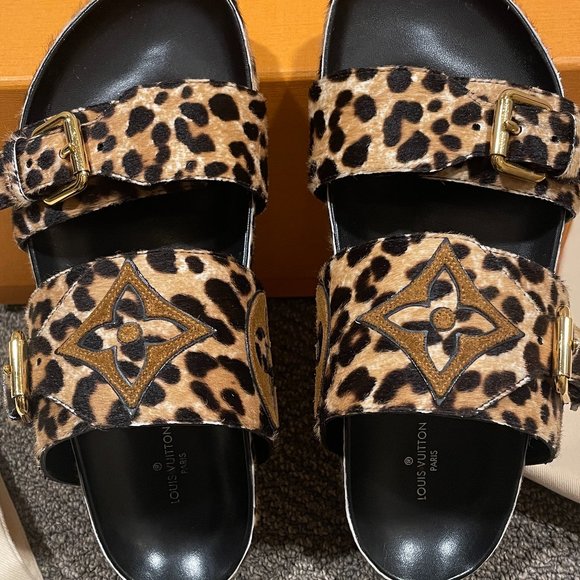 Louis Vuitton Calfskin Pony Hair Leopard Bom Dia Mule Sandals with Original Box - Picture 2 of 8